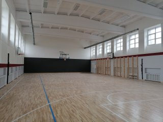 Sporto salė (Kauno technologijos universiteto inžinerijos licėjus, Vaidoto g. 11)