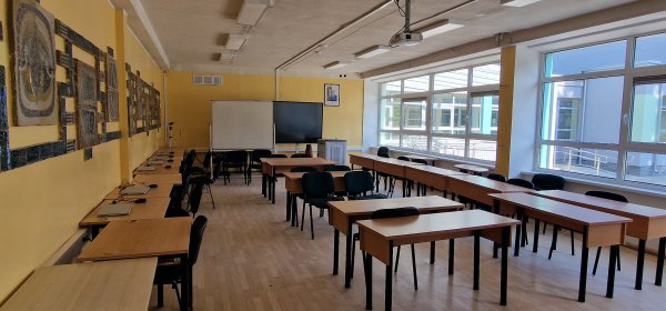 Informacinis centras 1-18, 71,42 kv. m., Vytauto Didžiojo universiteto „Atžalyno“ progimnazija