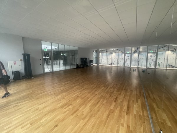 Lengvosios atletikos maniežas, gimnastikos salė, Perkūno.al. 5, Kauno sporto mokykla „Startas“,...